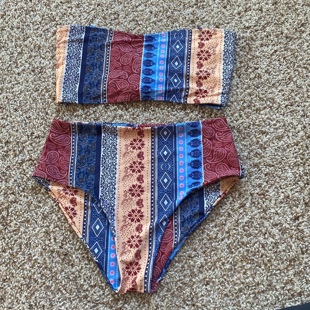 Bandeau bikini